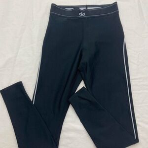 Alo Yoga Airlift Legging